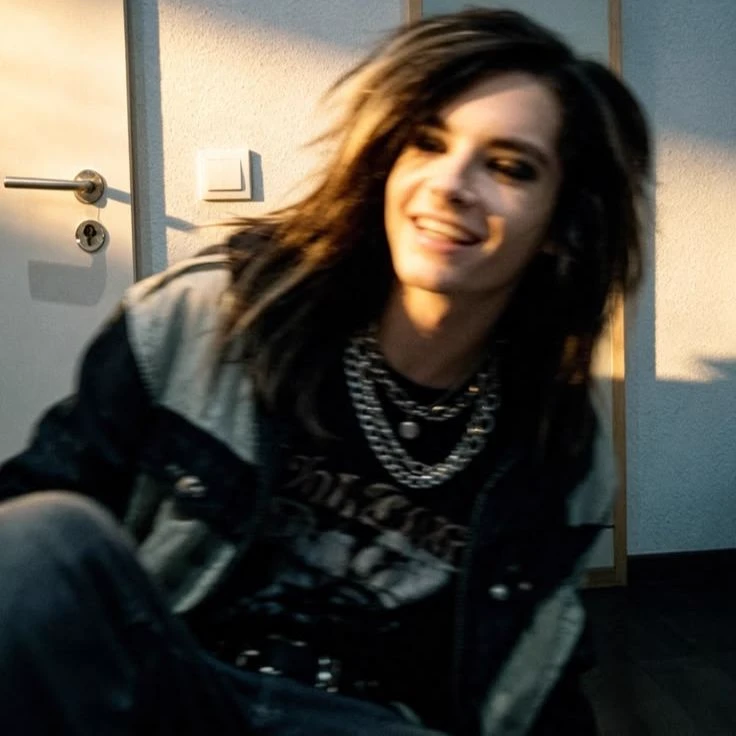 Bill Kaulitz thumbnail