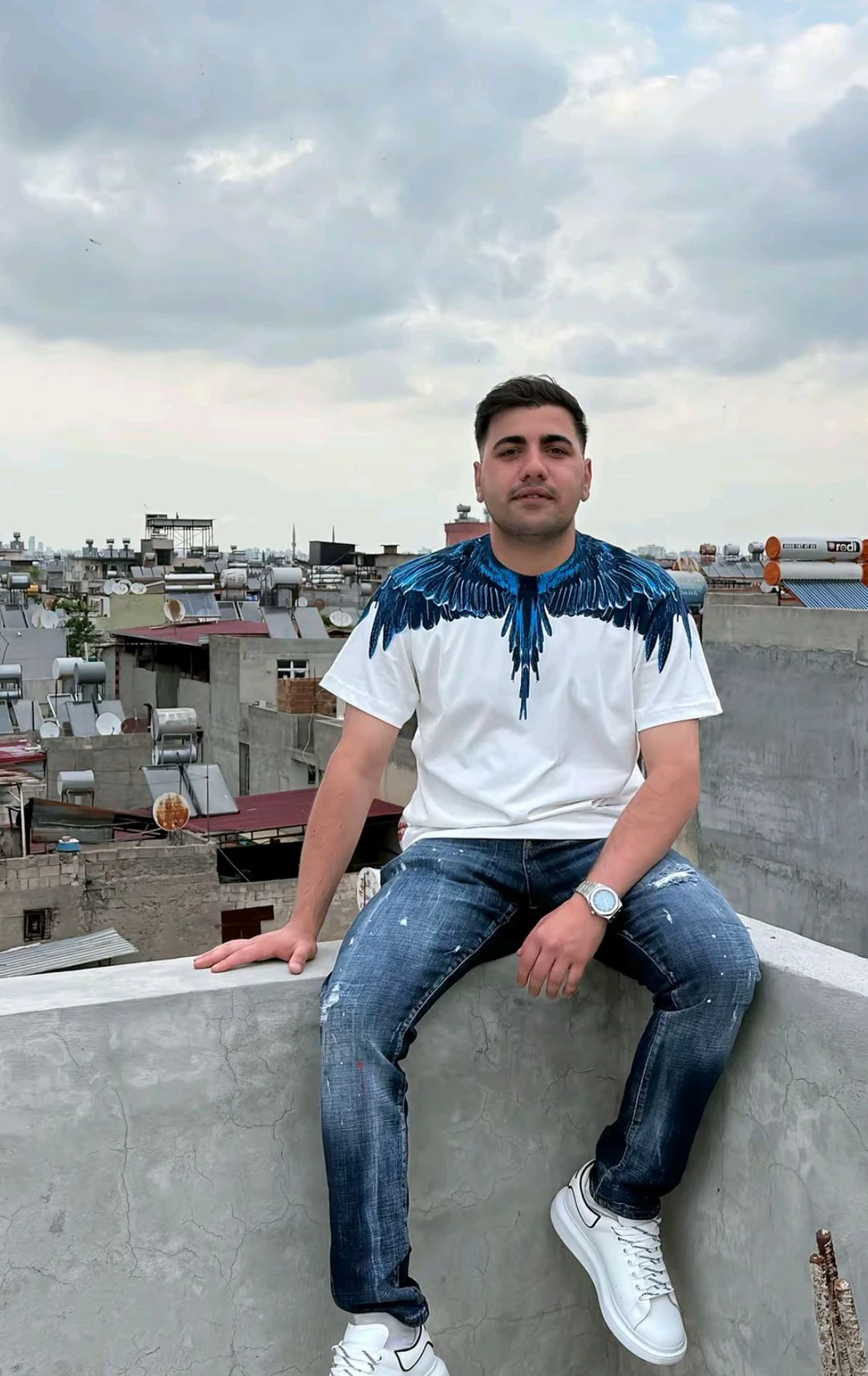 Burak Akyüz (sıfır bir) thumbnail