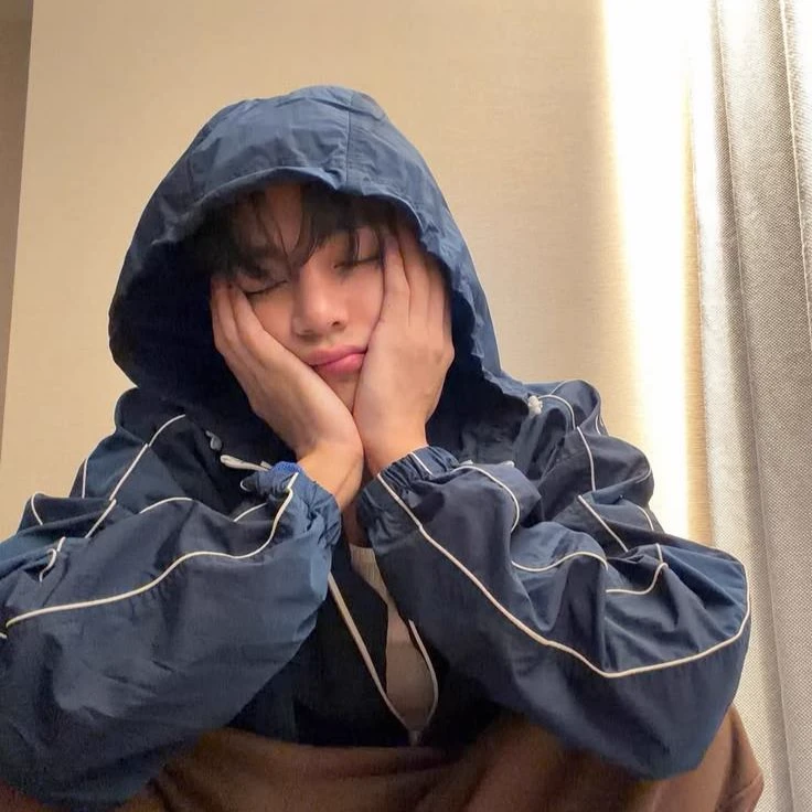 taehyung  thumbnail
