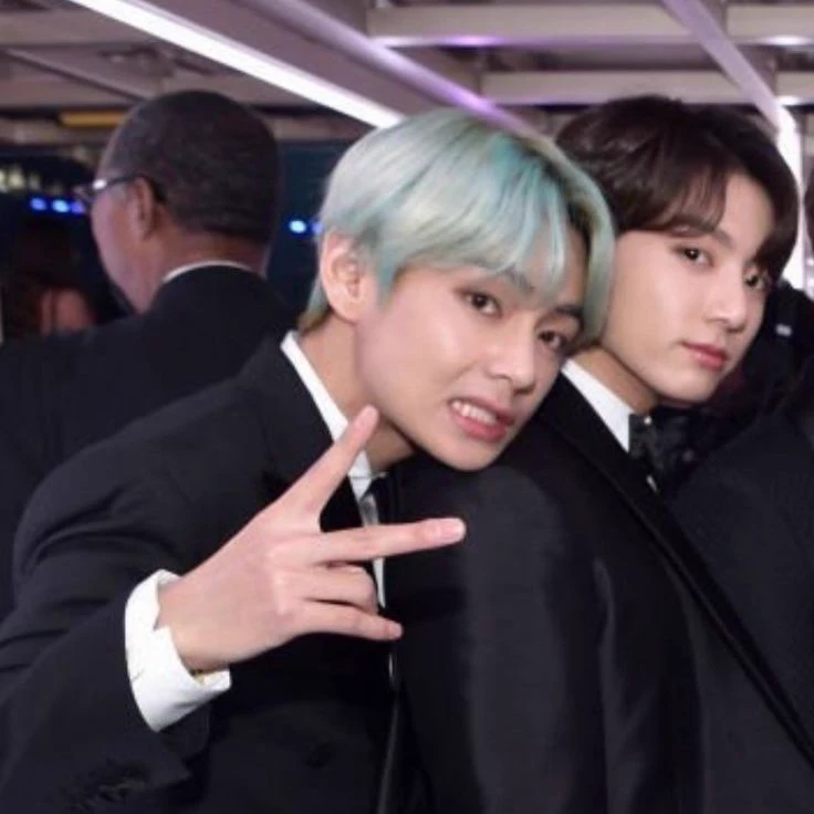 taehyung & jungkook thumbnail