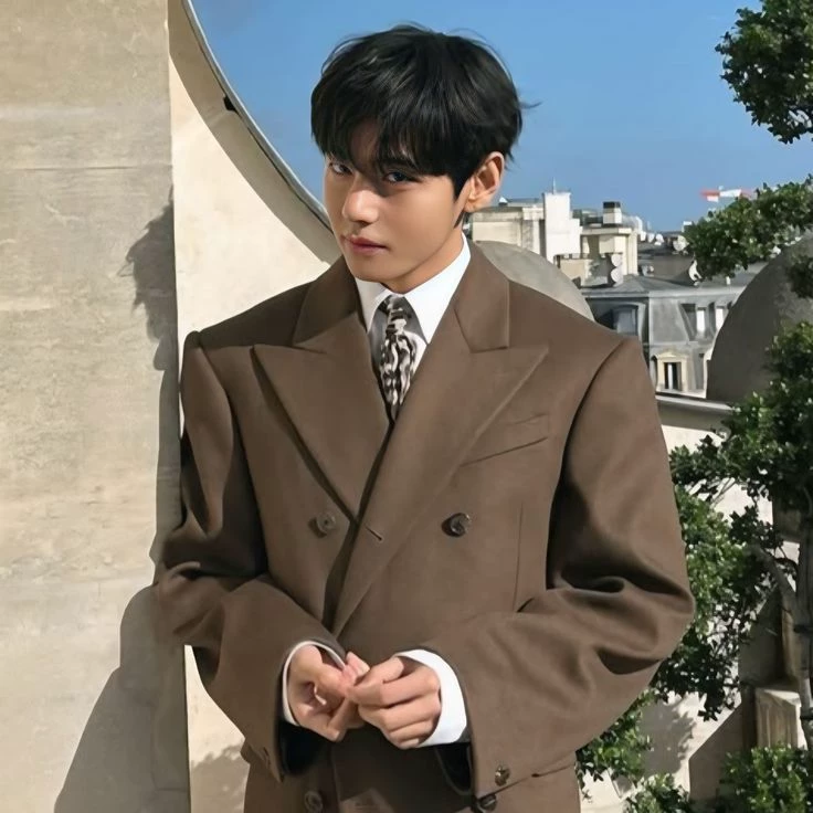 taehyung thumbnail
