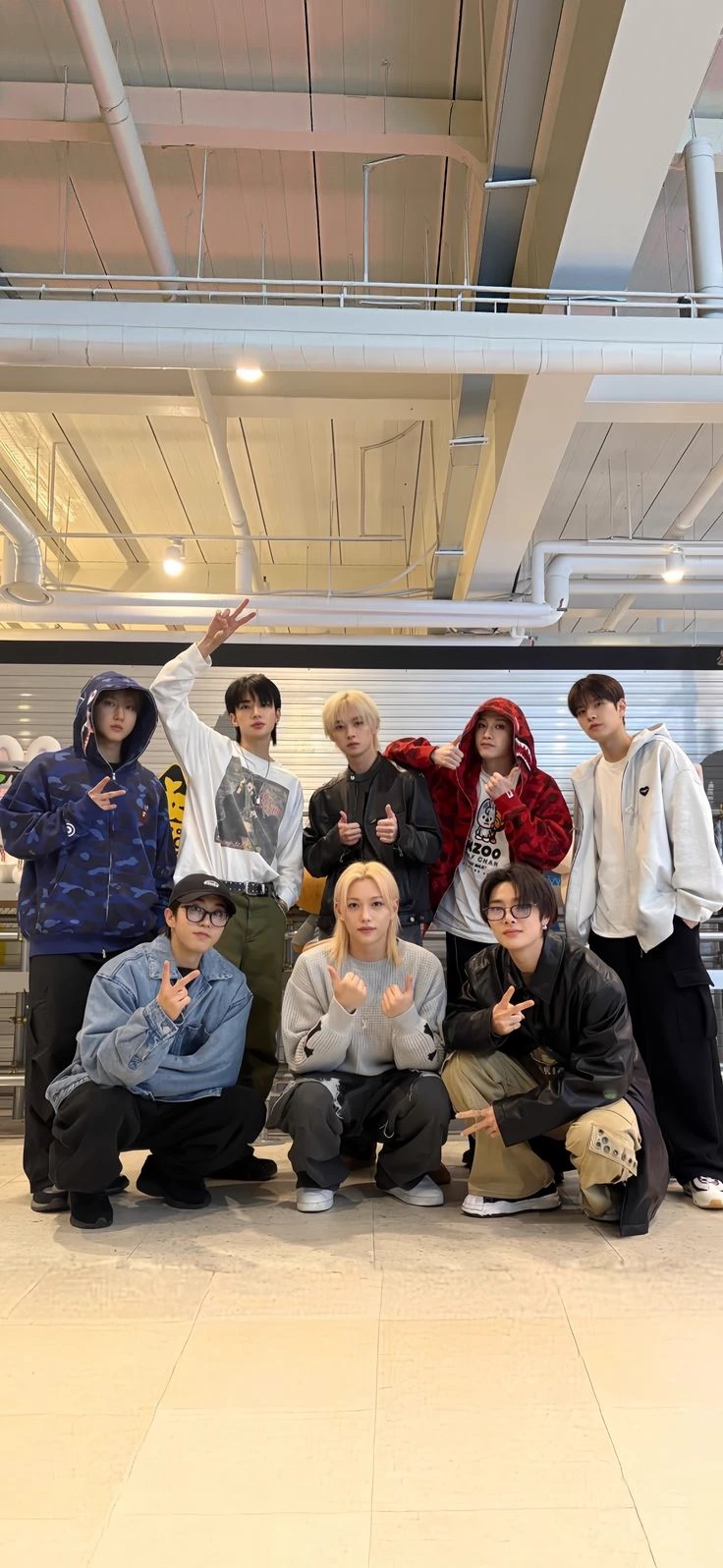 Stray Kids thumbnail