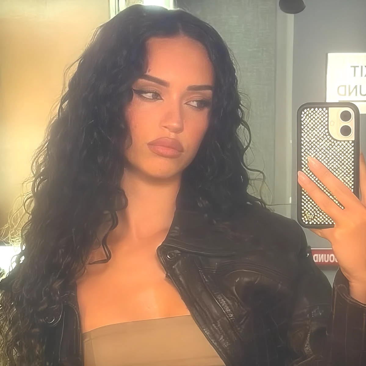 daniela thumbnail