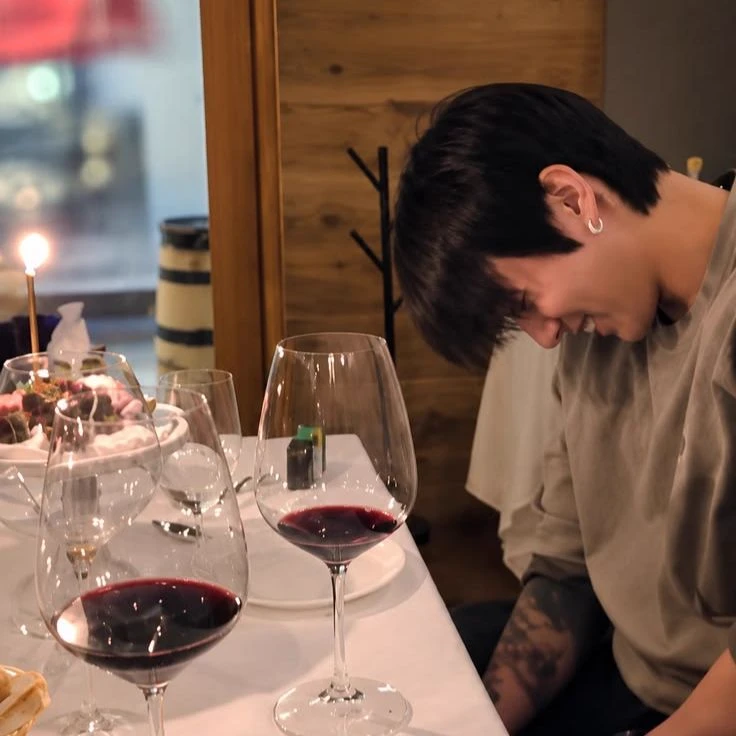 Jeon Jungkook thumbnail