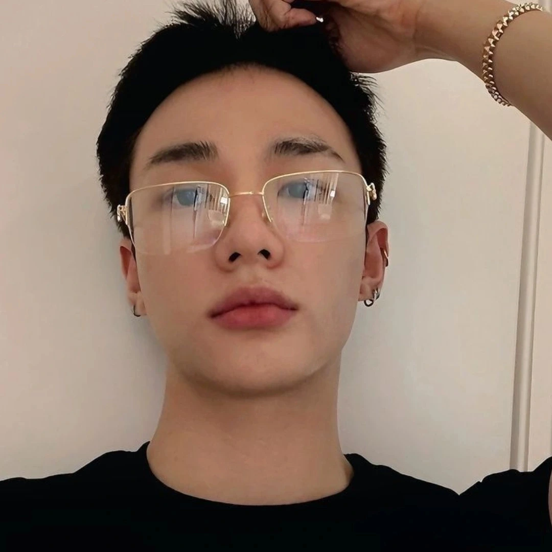 hyunjin thumbnail
