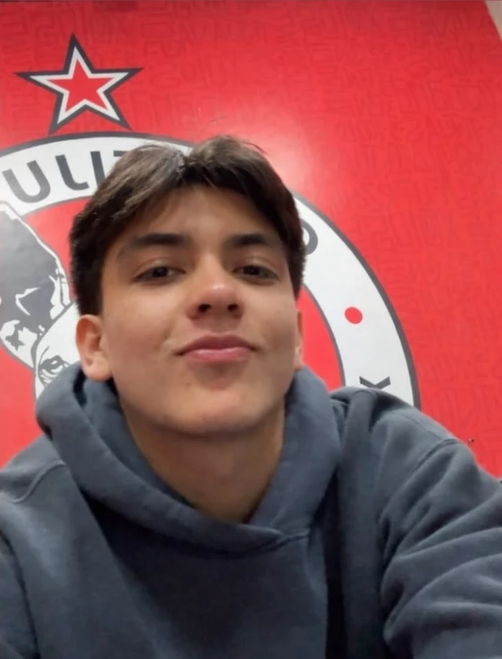 Gilberto Mora thumbnail