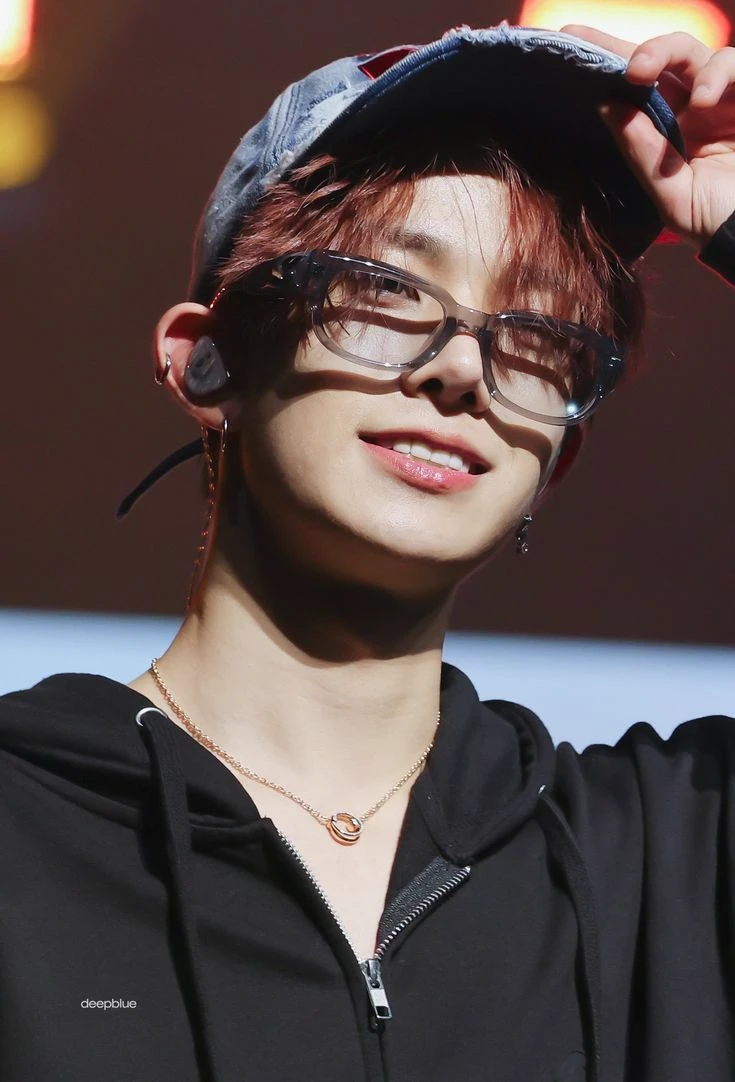 Heeseung Lee ~ Nerd..... thumbnail