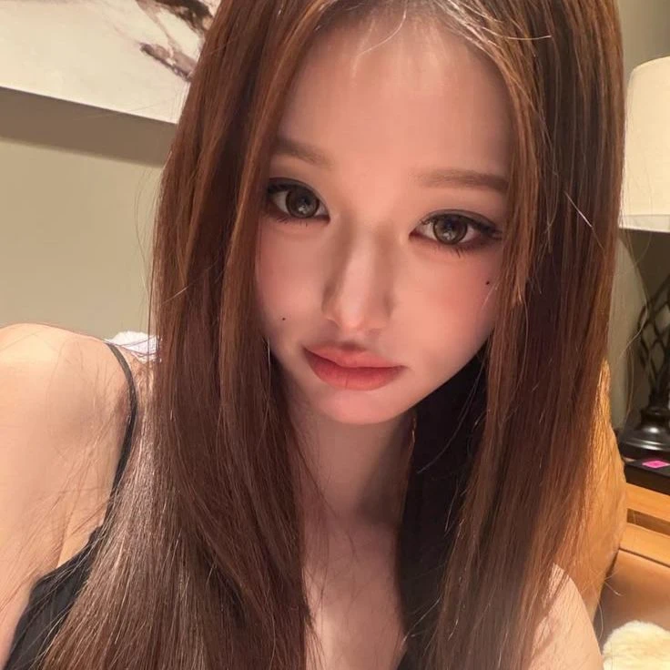 Wonyoung thumbnail