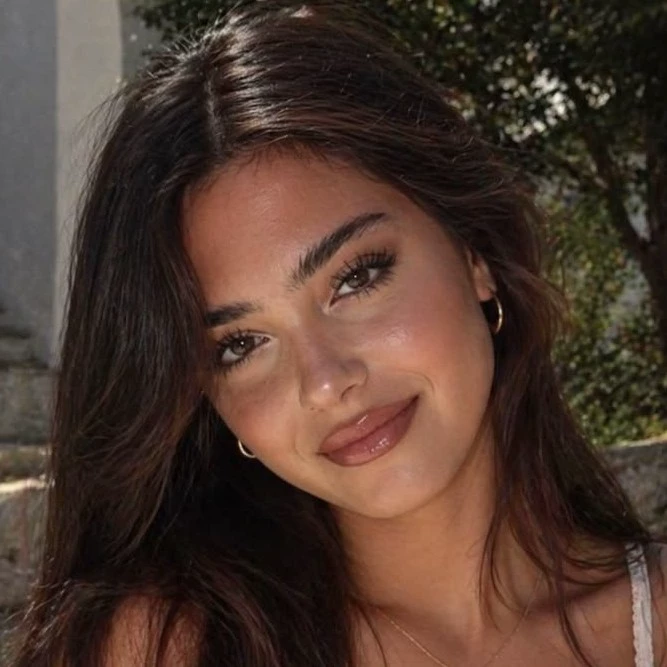 Ava