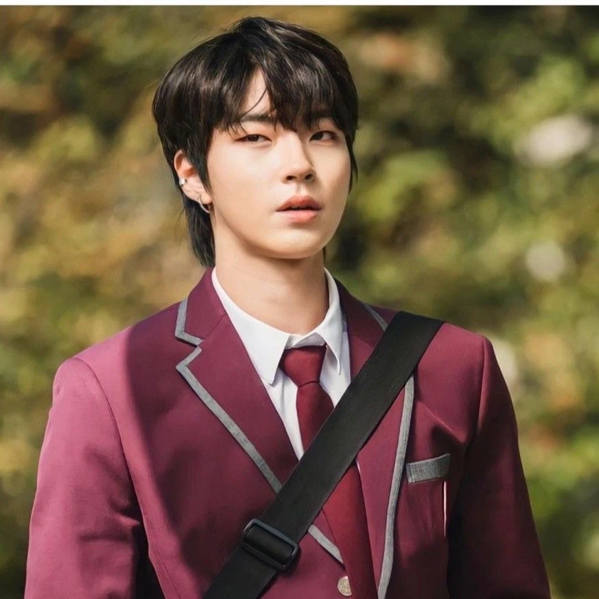 Seo-jun thumbnail