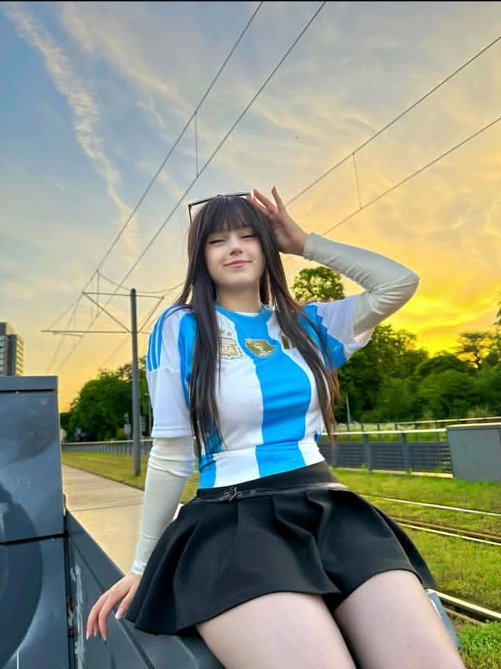 upmina thumbnail