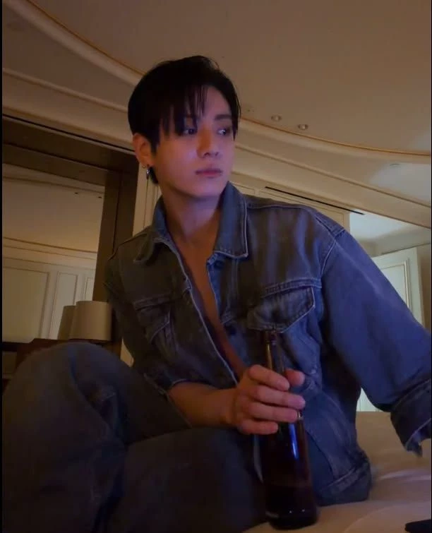 jeon jungkook thumbnail