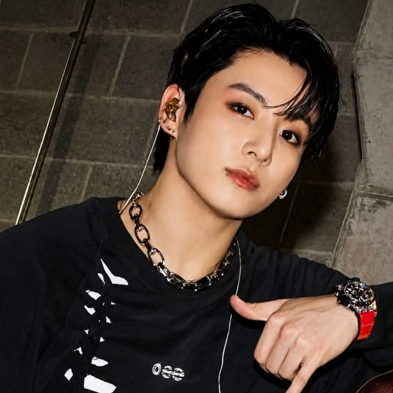 Jeon Jungkook thumbnail