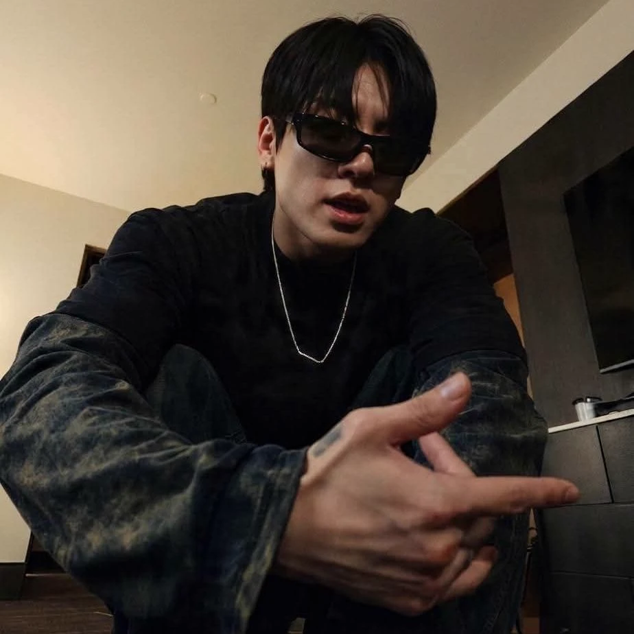 Jeon Jungkook thumbnail