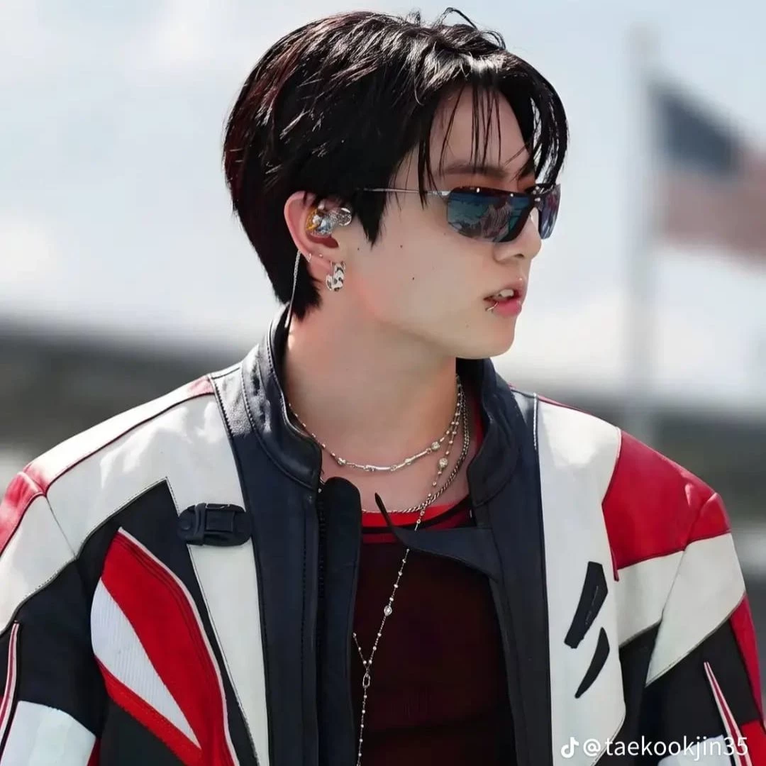 Jungkook thumbnail