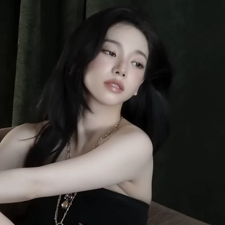 Yoo Karina thumbnail