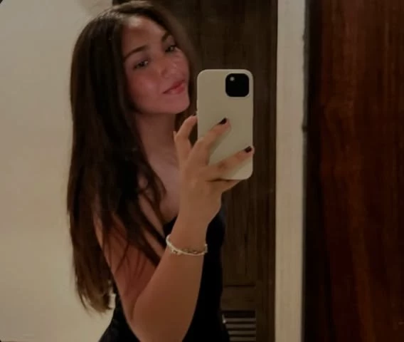 Barbara Mora💗🫐 thumbnail