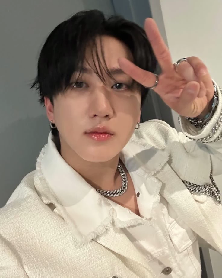 Changbin - Angel thumbnail