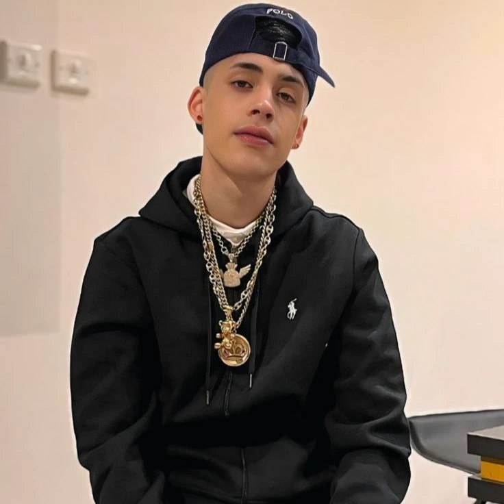 Cris Mj thumbnail