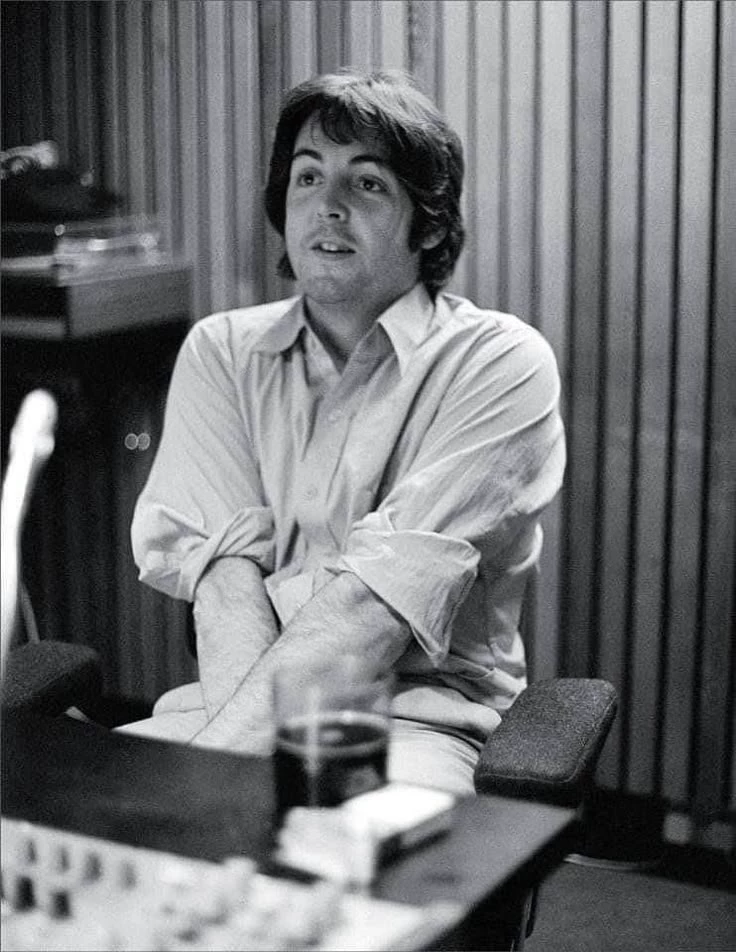 Paul McCartney thumbnail