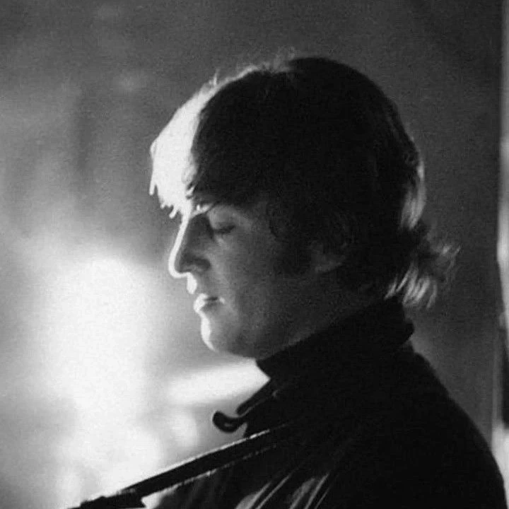 ⌗  John Lennon thumbnail