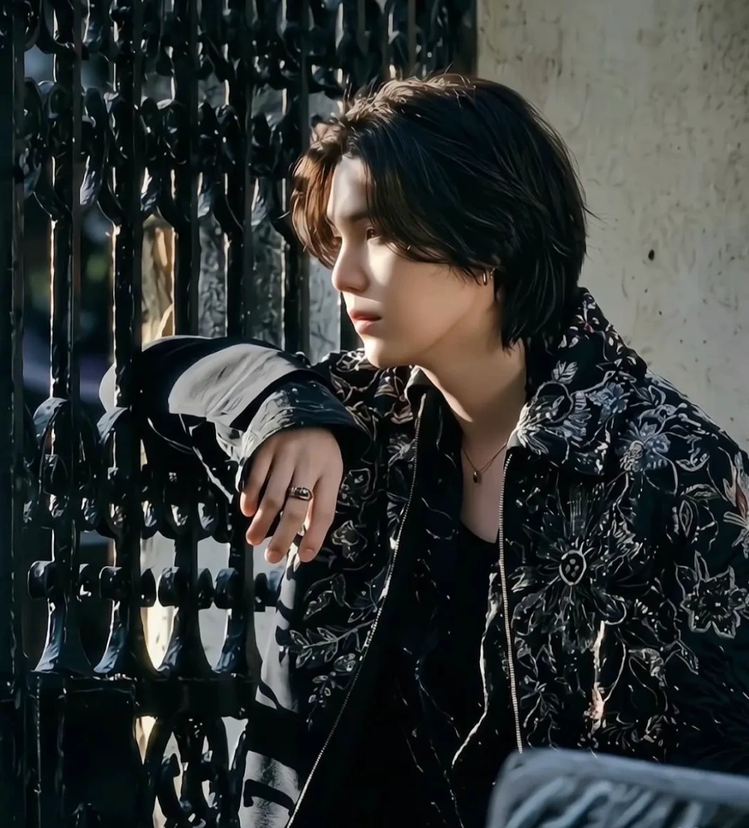Min Yoongi thumbnail
