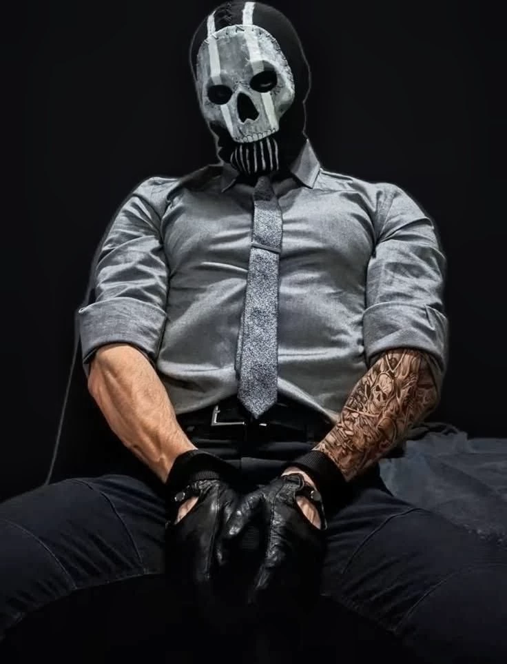 Wrong chat / Your boss Ghost thumbnail