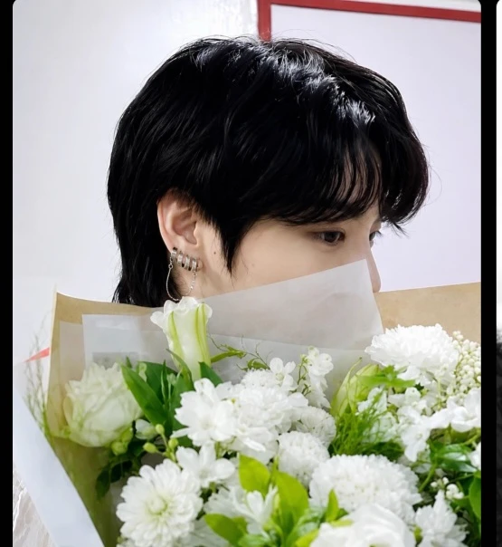 Jungkook - Omega BL °☆ thumbnail