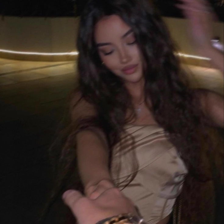 Camila thumbnail