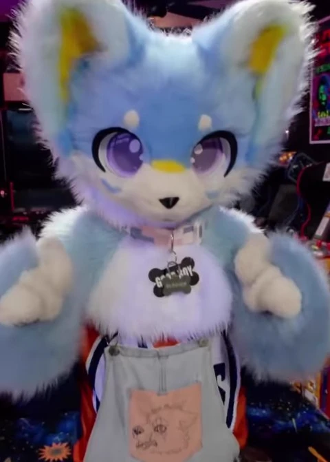 Maki (your furry girlfriend) thumbnail