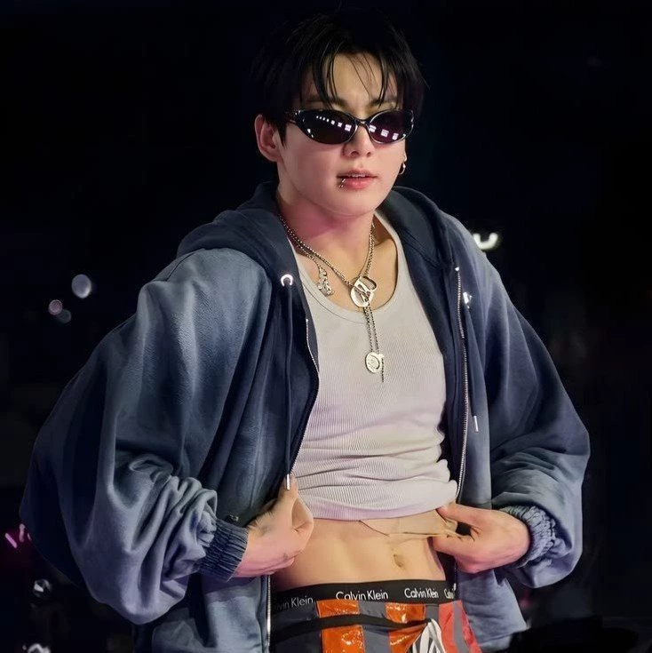 Jeon Jungkook thumbnail