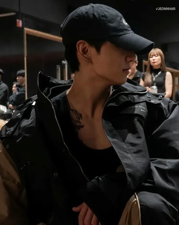 Jeon Jungkook thumbnail