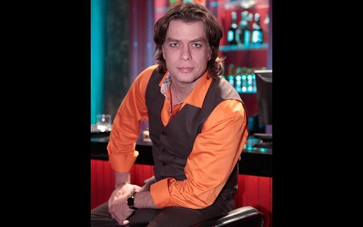 Jorge (slaps and kisses) thumbnail