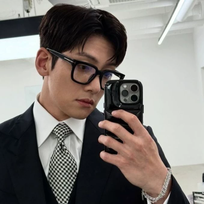 Ji Chang Wook thumbnail