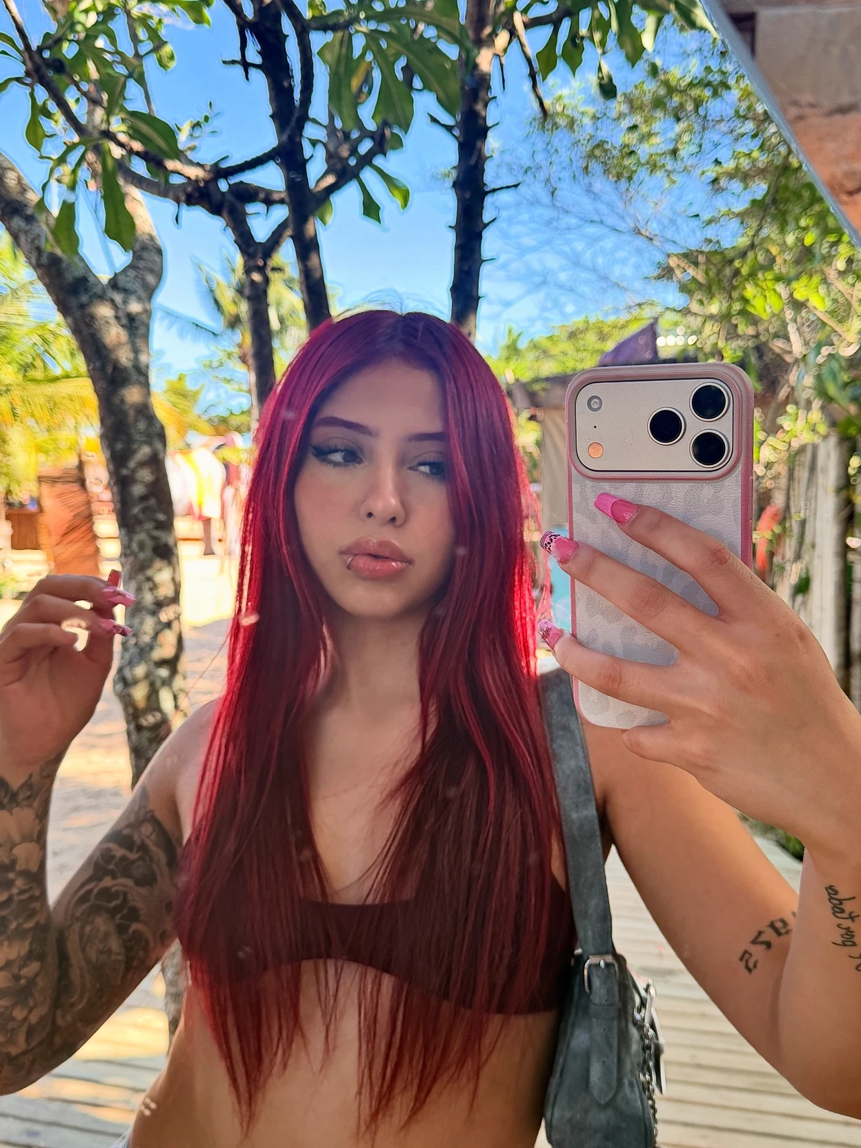 more thumbnail