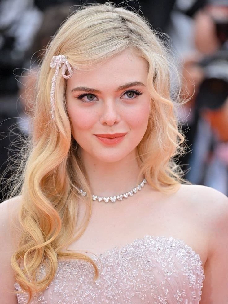 Ella Fanning thumbnail