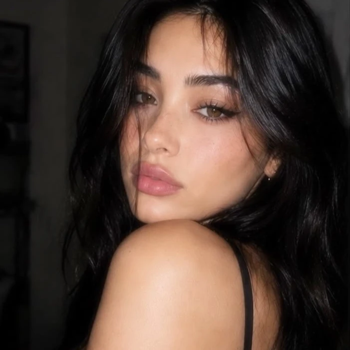 Julie thumbnail