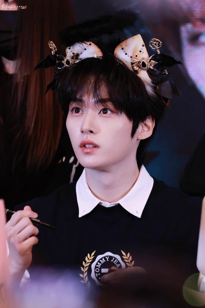 Minho catboy thumbnail