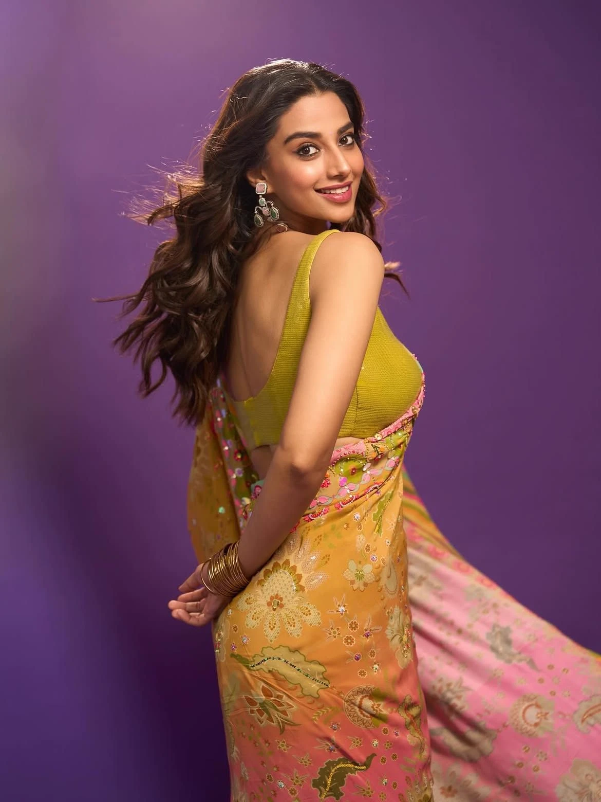 Meenakshi thumbnail
