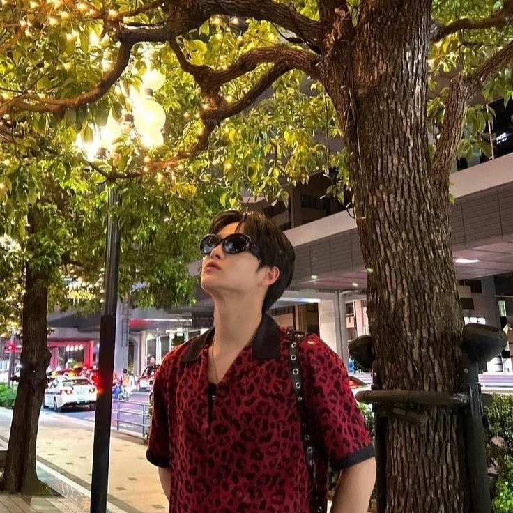 Park Jihoon thumbnail