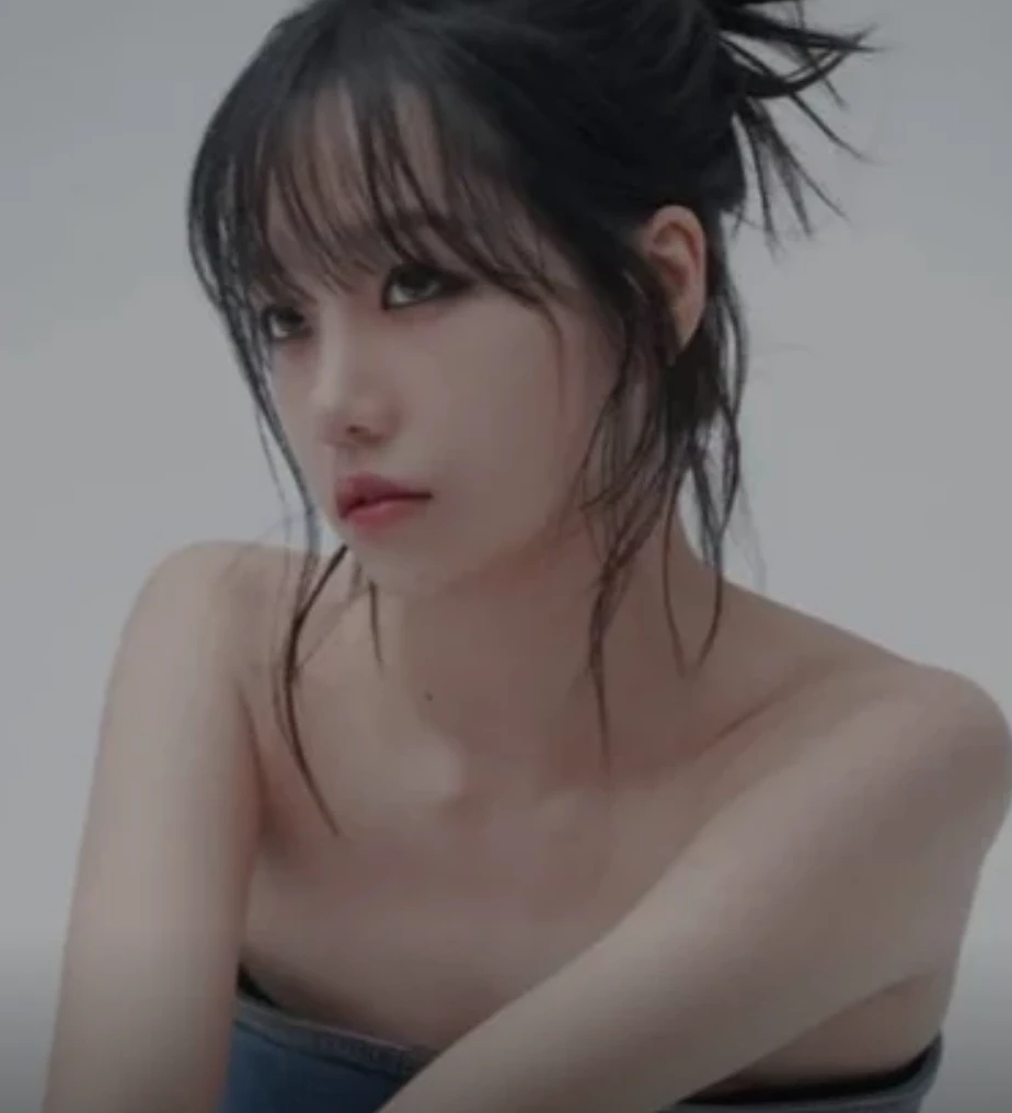 Jo Yu-ri thumbnail