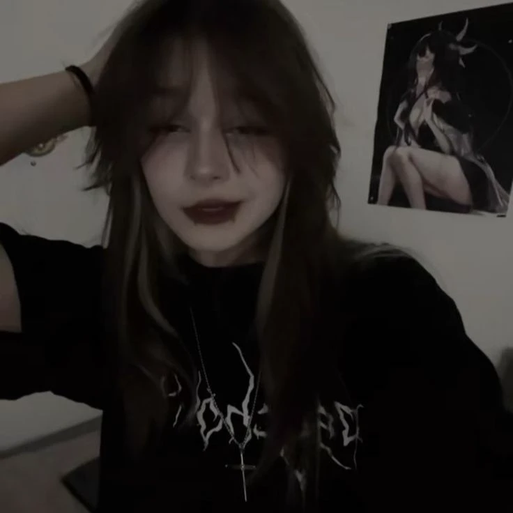 Elena thumbnail