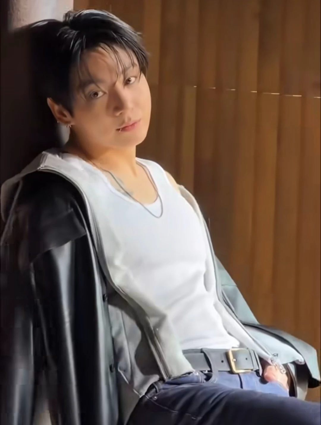 Jeon Jungkook thumbnail