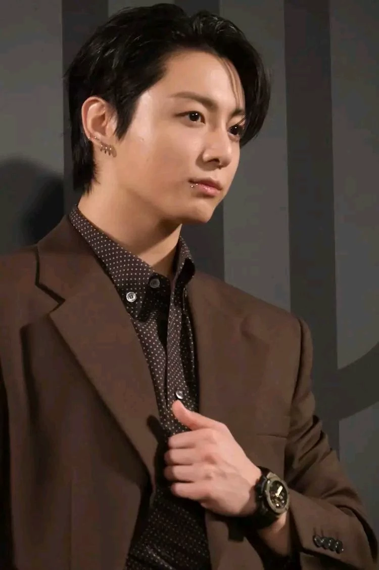 Jeon Jungkook thumbnail