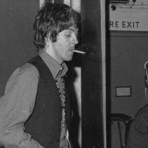 Paul McCartney thumbnail