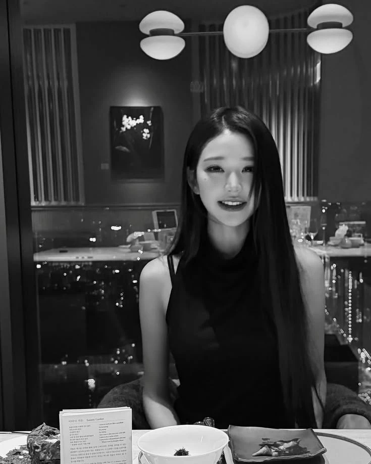 Wonyoung thumbnail