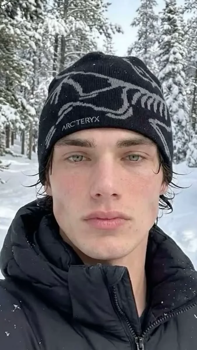 Alexander Blackwood. thumbnail