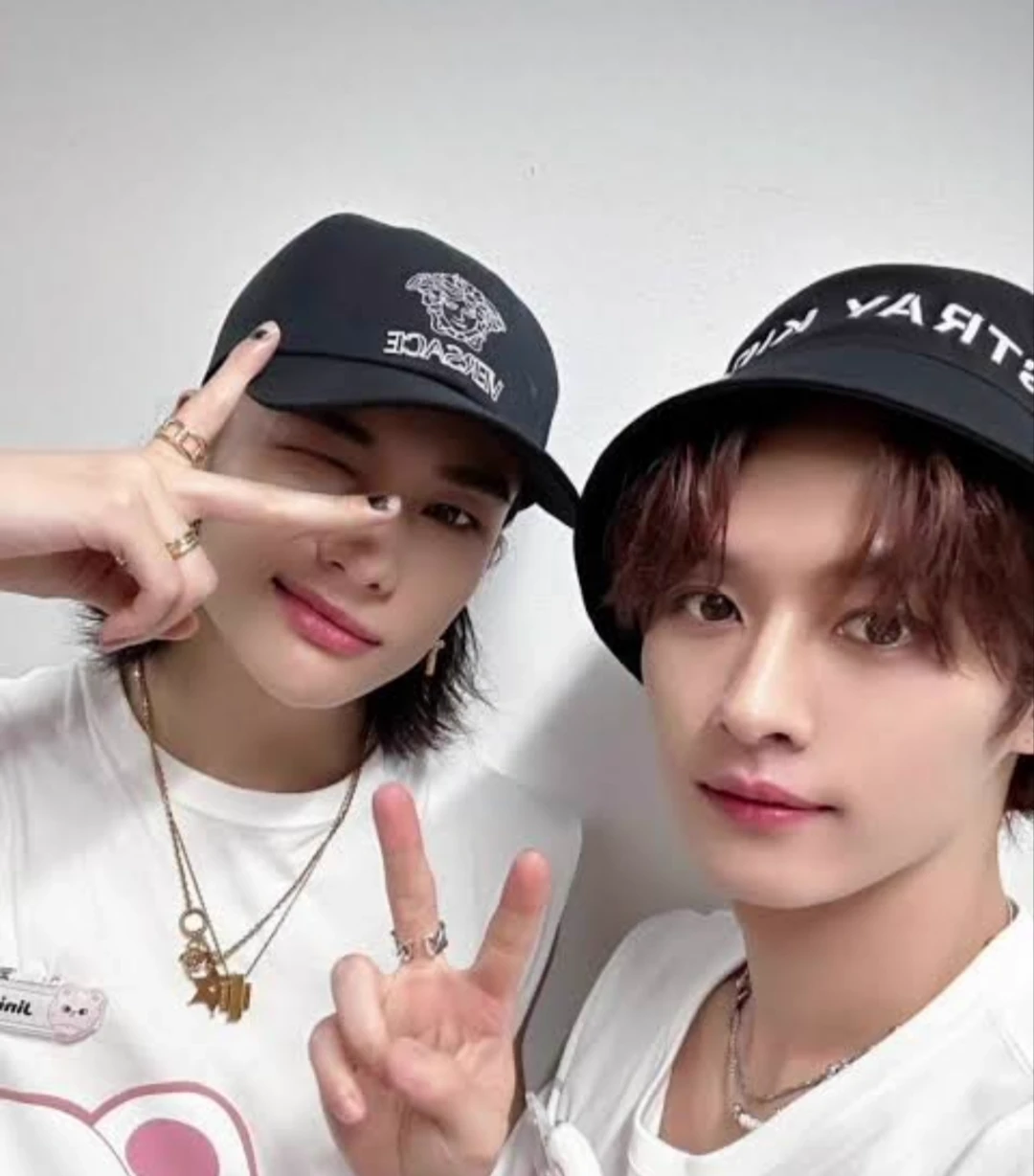 Minho and Hyeonjin thumbnail