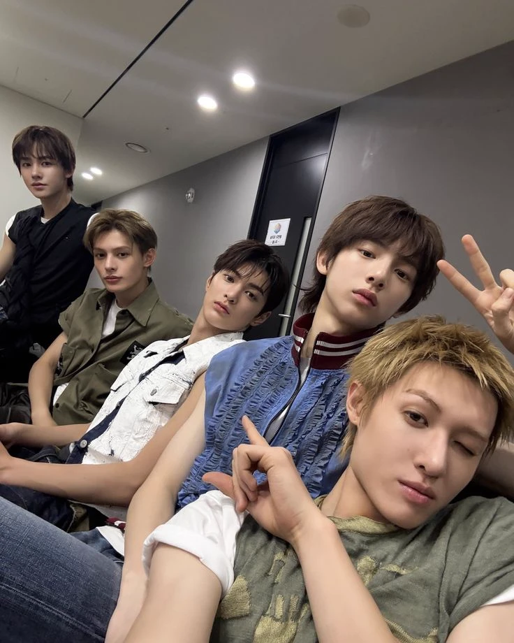 Juhoon x heirs thumbnail
