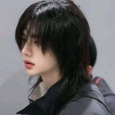 Hyunjin thumbnail